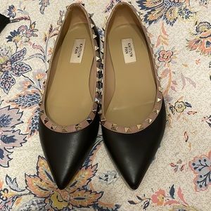 Kaitlyn Pan Rockstuds black and beige